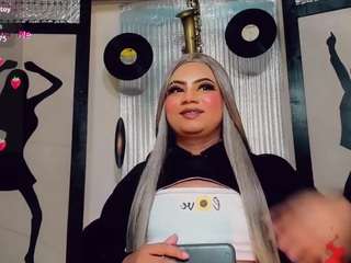 mayka-brunette01 — Camsoda recorded stream screenshot (21 Jan 2026)