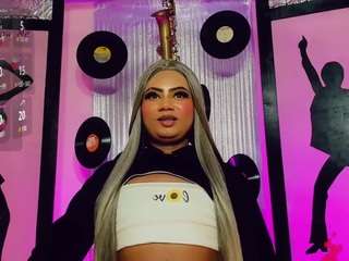 mayka-brunette01 — Camsoda recorded stream screenshot (21 Jan 2026)