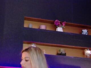 Anayse Maze — Flirt4free recorded stream screenshot (22 Jan 2026)