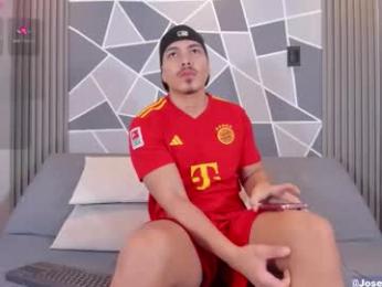 confi17_latin — Chaturbate recorded stream screenshot (22 Jan 2026)