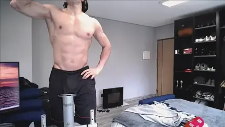 latinoo23bom — Stripchat recorded stream image, 22.01.2026 11:00