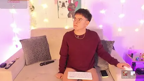 Young_Ben — Stripchat recorded stream screenshot (24 Jan 2026)