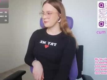 xxxhentaition — Chaturbate recorded stream image, 24.01.2026 07:40