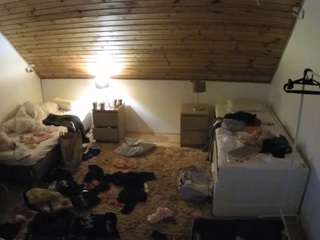 voyeurcam-julmodels-whitebed-2 — Camsoda recorded stream screenshot (21 Jan 2026)