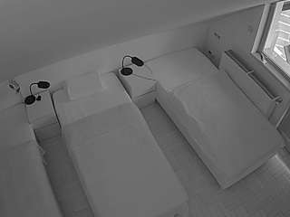 voyeurcam-julmodels-bed-7 — Camsoda recorded stream image, 14.01.2026 15:30