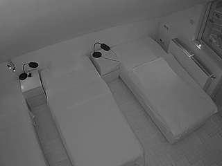 voyeurcam-julmodels-bed-7 — Camsoda recorded stream image, 14.01.2026 15:30
