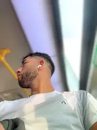 liam_bronw — Stripchat recorded stream image, 24.01.2026 19:20