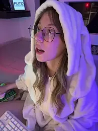 _nobara__ — Stripchat recorded stream image, 25.01.2026 04:00