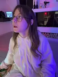 _nobara__ — Stripchat recorded stream image, 25.01.2026 04:00