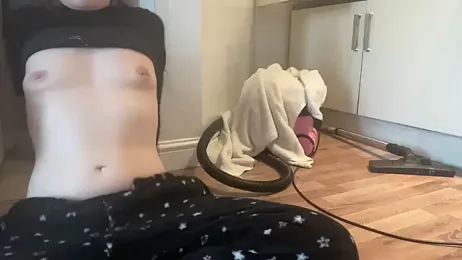 18yoteenvirgin — Stripchat recorded stream screenshot (25 Jan 2026)