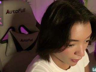 asheraa — Camsoda recorded stream image, 26.01.2026 00:00