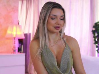 ArtTeasee — Bongacams recorded stream image, 26.01.2026 08:50