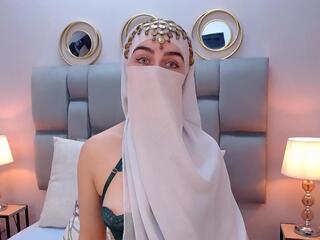 Aliah Manzur — Flirt4free recorded stream screenshot (27 Jan 2026)