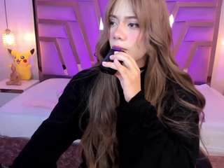 lilapop4 — Camsoda recorded stream image, 27.01.2026 21:20