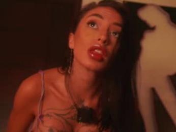erikabee — Chaturbate recorded stream image, 27.01.2026 19:00