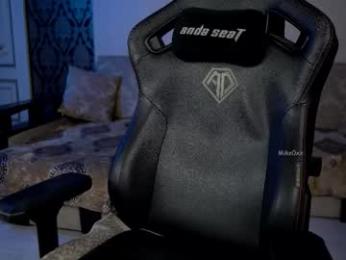 mike0xx — Chaturbate recorded stream screenshot (28 Jan 2026)