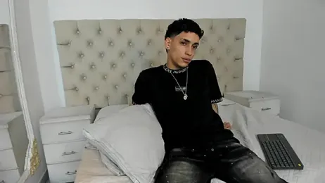 JhoanLeandro — Stripchat recorded stream screenshot (28 Jan 2026)