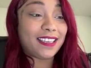 laylared — Camsoda recorded stream image, 28.01.2026 14:30