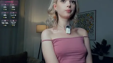 LaureMestler — Stripchat recorded stream screenshot (28 Jan 2026)