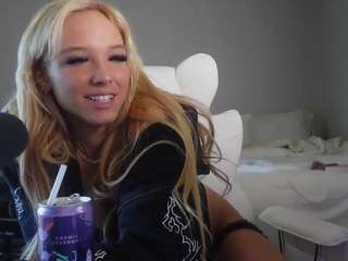 bunnykaye — Camsoda recorded stream screenshot (28 Jan 2026)