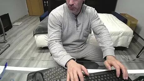 latinoo23bom — Stripchat recorded stream image, 28.01.2026 12:40