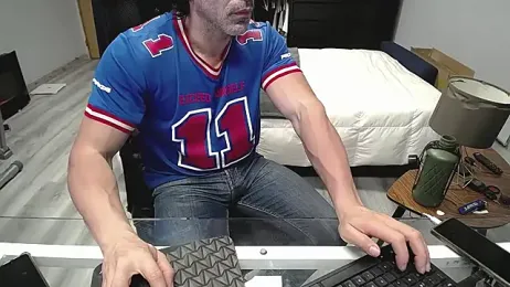 latinoo23bom — Stripchat recorded stream image, 28.01.2026 12:40