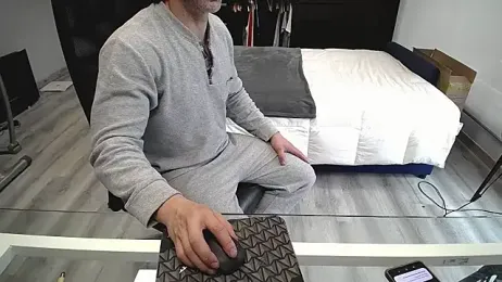 latinoo23bom — Stripchat recorded stream image, 28.01.2026 12:40