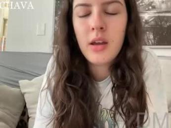 frenchava — Chaturbate recorded stream image, 03.03.2025 17:50