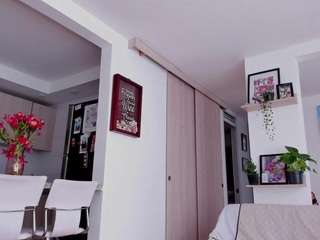 karlyee — Camsoda recorded stream image, 29.01.2026 14:20