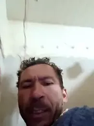 RobertoLuiz84 — Stripchat recorded stream image, 29.01.2026 23:10