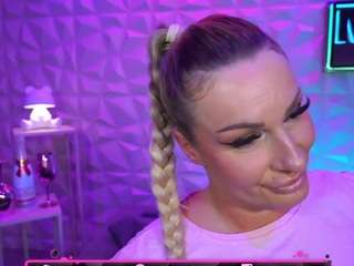 tamaramilano — Camsoda recorded stream screenshot (30 Jan 2026)