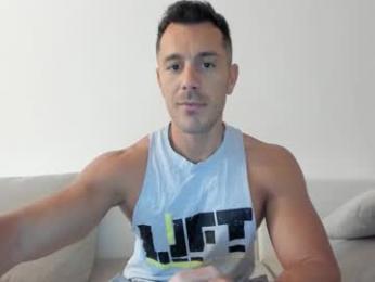 roberto4ever — Chaturbate recorded stream screenshot (31 Jan 2026)