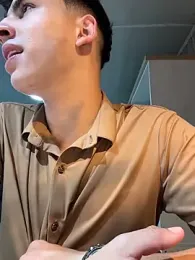 AdrianRinaldi — Stripchat recorded stream screenshot (31 Jan 2026)