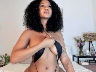 ninagold — Camsoda recorded stream image, 04.03.2025 02:40