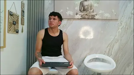 HORNY_PRETTY — Stripchat recorded stream image, 01.02.2026 13:20