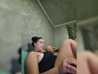 Cleopatra1990 — Bongacams recorded stream screenshot (01 Feb 2026)