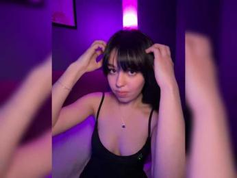 Businka13 — Bongacams recorded stream image, 02.02.2026 17:50