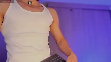 thomklein — Stripchat recorded stream image, 02.02.2026 19:10