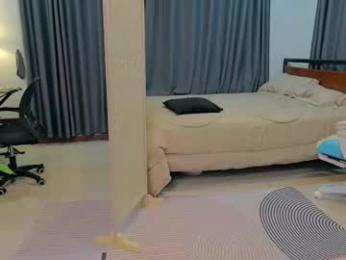 ellcrys — Chaturbate recorded stream screenshot (03 Feb 2026)