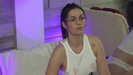 SeductiveMom — Stripchat recorded stream screenshot (03 Feb 2026)