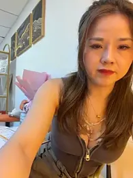Efangfang — Stripchat recorded stream screenshot (03 Feb 2026)