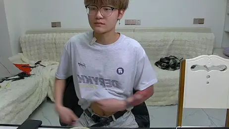 KK-cuteboy — Stripchat recorded stream screenshot (03 Feb 2026)