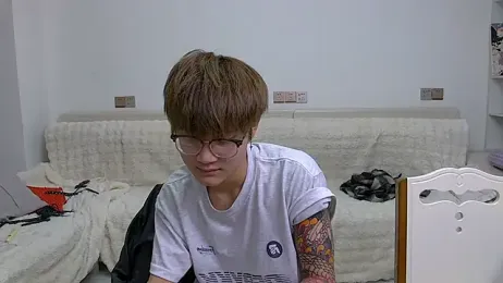 KK-cuteboy — Stripchat recorded stream screenshot (03 Feb 2026)