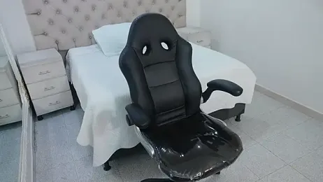 JhoanLeandro — Stripchat recorded stream screenshot (04 Feb 2026)