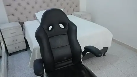 JhoanLeandro — Stripchat recorded stream screenshot (04 Feb 2026)