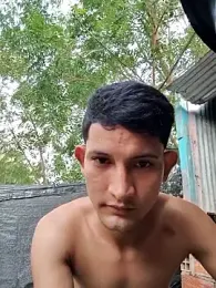 Juan_Hotcaliemte — Stripchat recorded stream screenshot (04 Feb 2026)