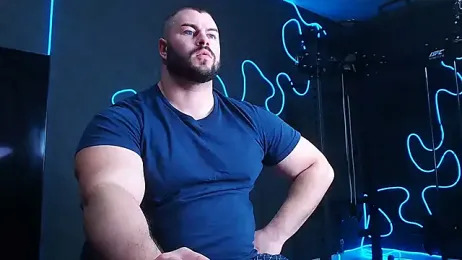 muscularjohnforuX — Stripchat recorded stream screenshot (04 Feb 2026)