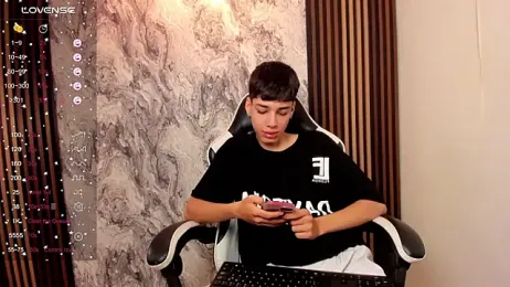 oblivion_deku — Stripchat recorded stream screenshot (04 Feb 2026)