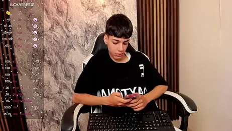 oblivion_deku — Stripchat recorded stream screenshot (04 Feb 2026)