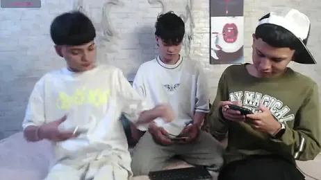 axel_milo_kairo_and_noa — Stripchat recorded stream screenshot (04 Feb 2026)